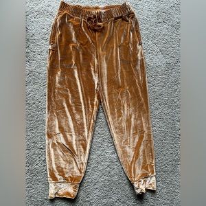 Fabletics Gold Velour Joggers, Medium
